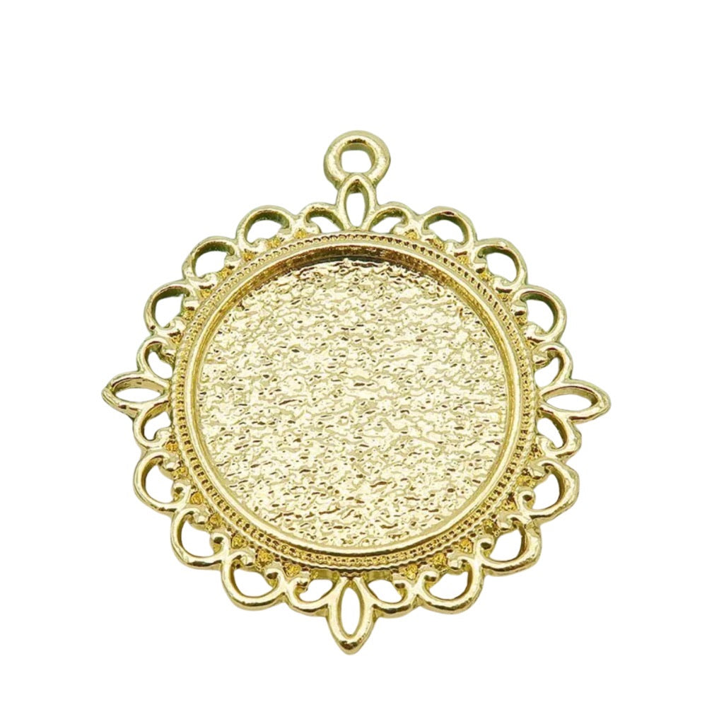 Round Decorative Lace Charm, light gold