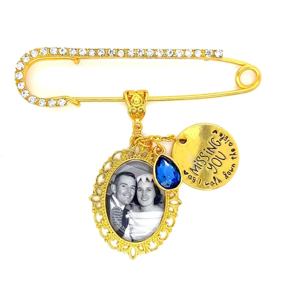 Missing you, Bright Gold, Lace Oval Pendant