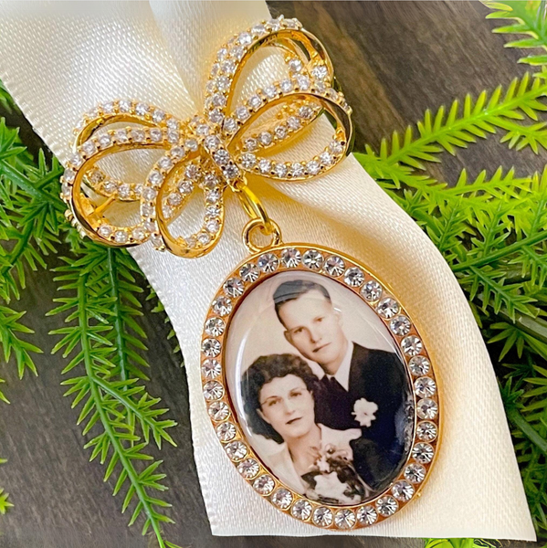 Custom Wedding photo Memory Charm and pin to attach to bride bouquet Gift for bridal shower - Remembering Loved ones
